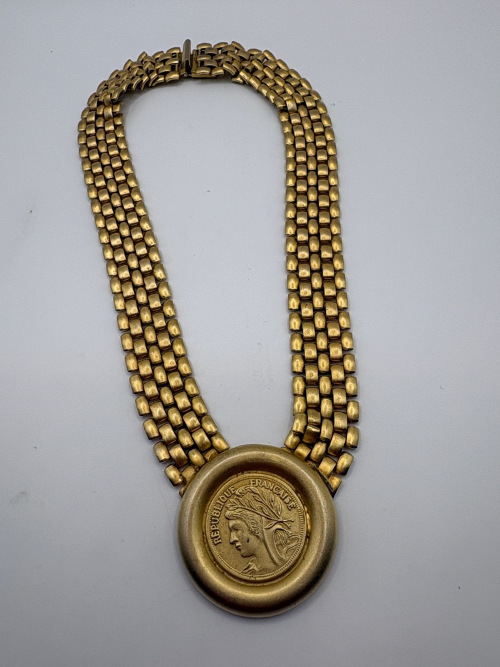 Vintage French Gold-Tone 1970’s Multi-Row Medallion Necklace by Zoom Zoom 16” - Picture 9 of 11